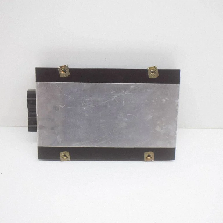 Skaņas pastiprinātājs 09384489