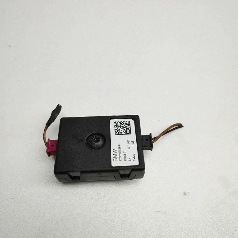 Antenas pastiprinātājs 9389559