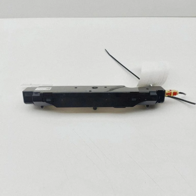 Antenni võimendi 158560100E