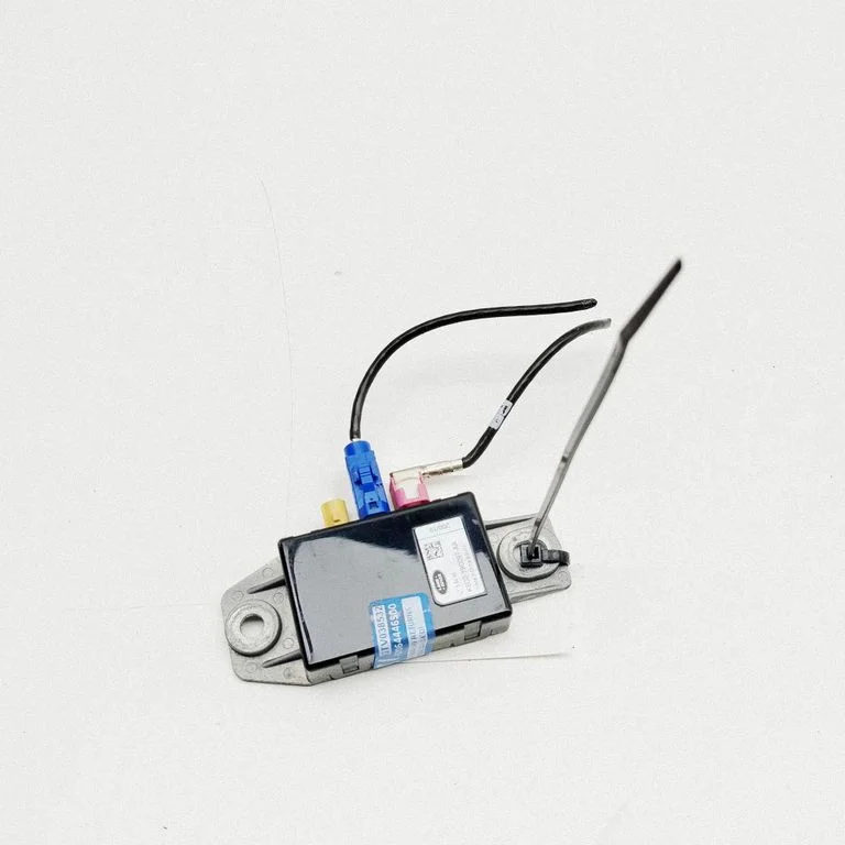 Antenas pastiprinātājs K8D219C097AA