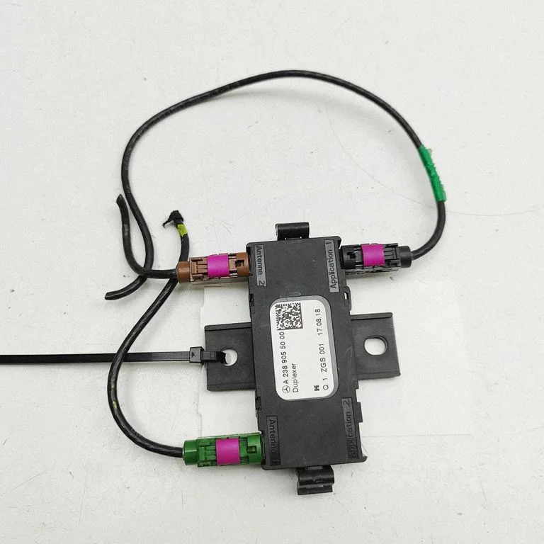 Aerial antenna amplifier A2389055000