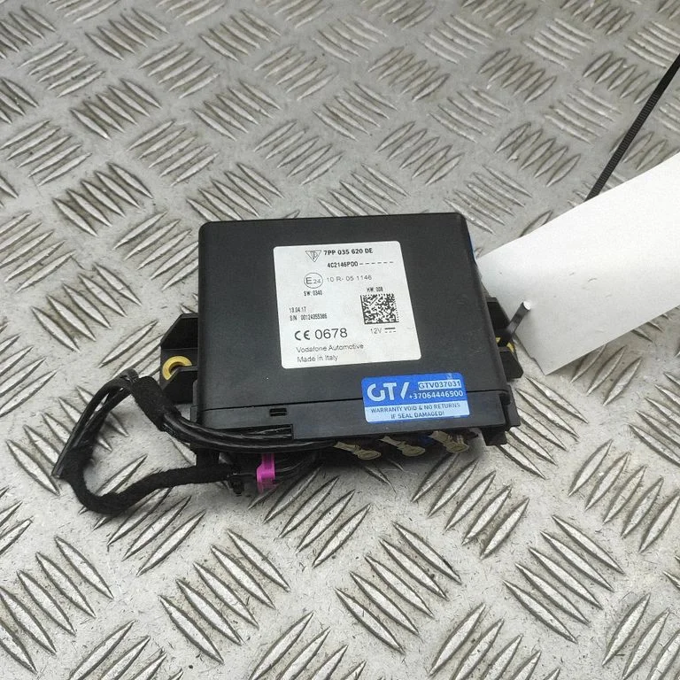 Aerial antenna amplifier 7PP035620DE