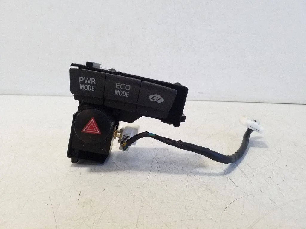 Muud lülitid / nupud / hoovad – Toyota Prius (XW30) (2009-2015)