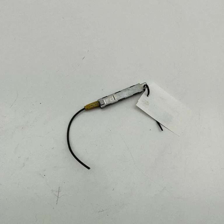 Antenas pastiprinātājs 3AF035552D