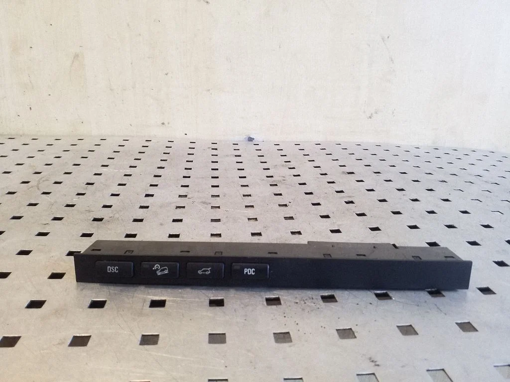 Other switches/knobs/shifts 61318373734