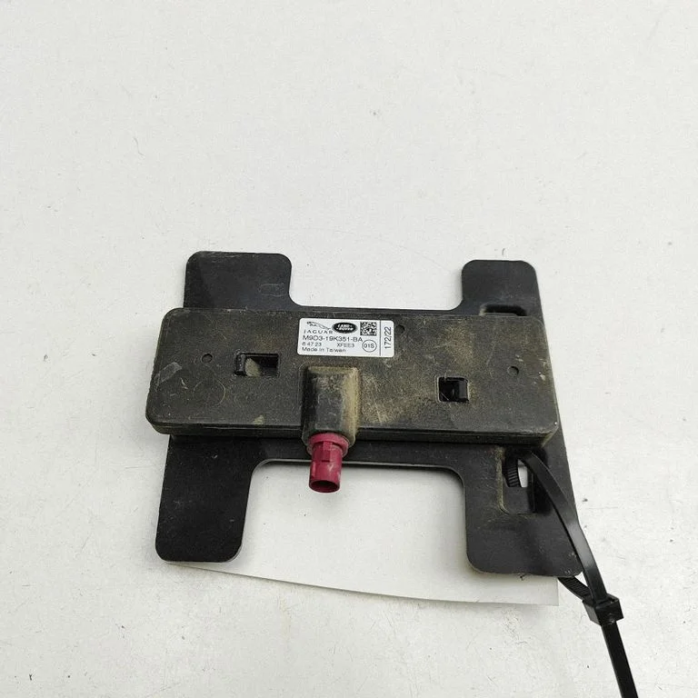 Antenni võimendi M9D319K351BA