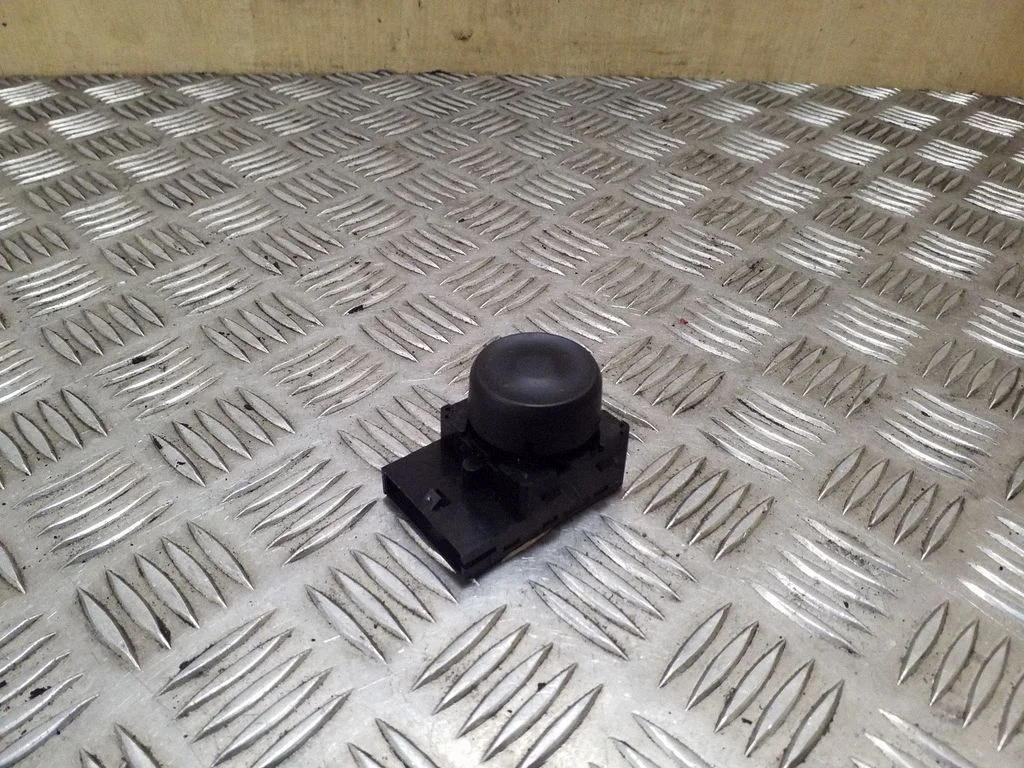 Other switches/knobs/shifts GM13285104SL