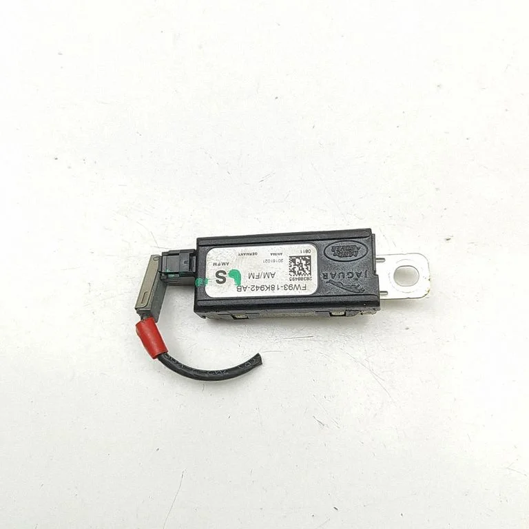Antenas pastiprinātājs 28388495