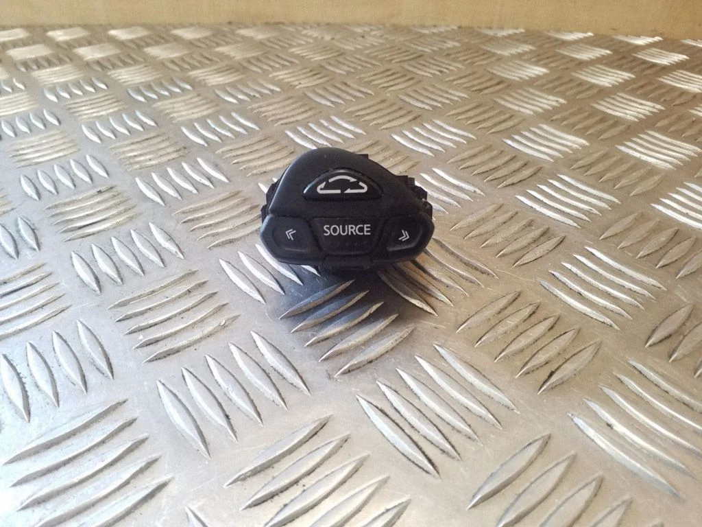 Other switches/knobs/shifts 25552EQ300