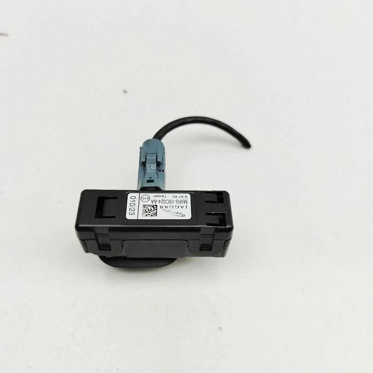 Antenni võimendi M9R319C024AA