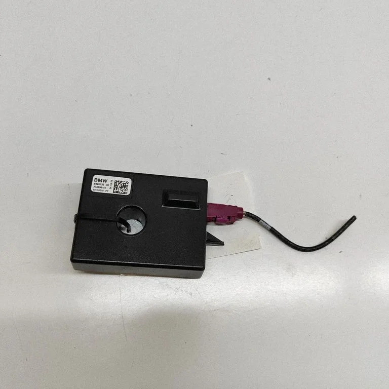 Antenas pastiprinātājs 9325735