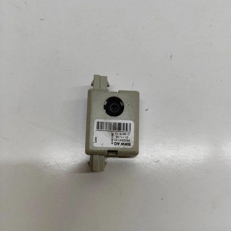 Antenas pastiprinātājs 2622341