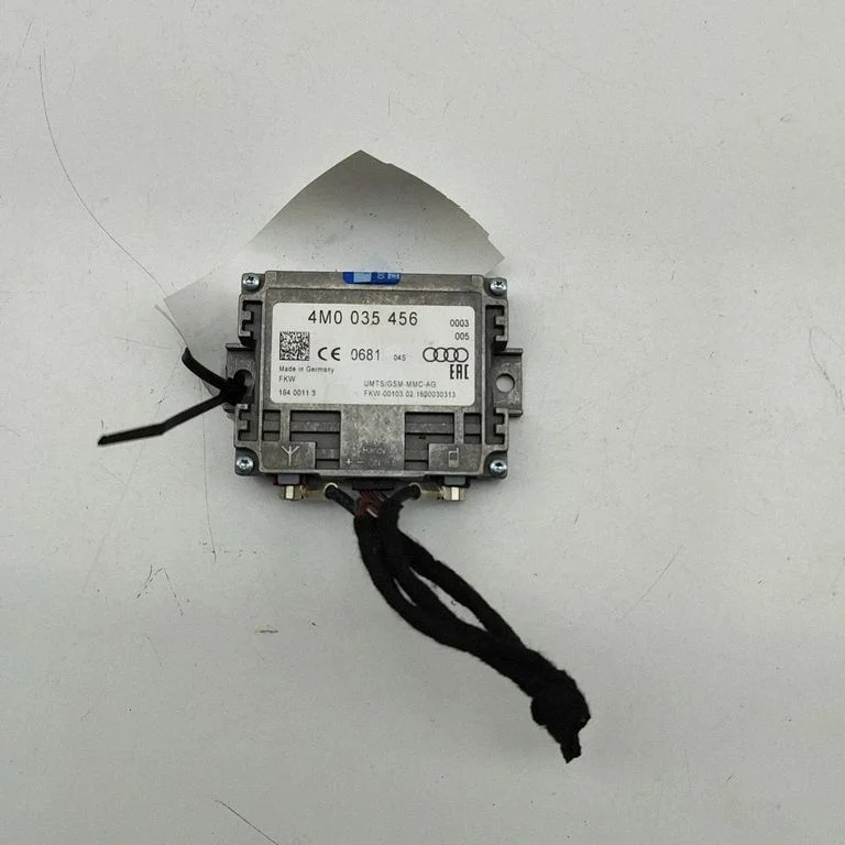 Antenas pastiprinātājs – Audi Q7 4M (2015-)