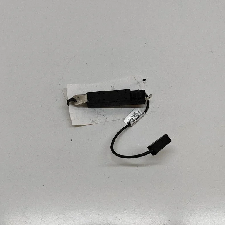 Antenas pastiprinātājs 7CP118K891AA