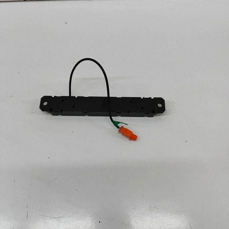 Antenas pastiprinātājs – Alfa Romeo Stelvio (2016-)