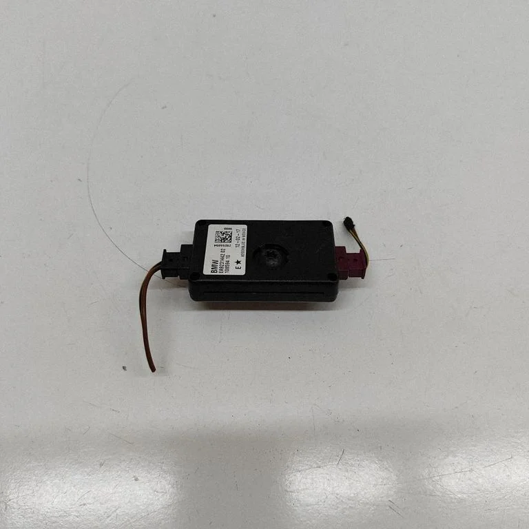 Antenas pastiprinātājs 9231442