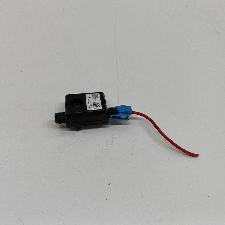 Antenas pastiprinātājs 9231466