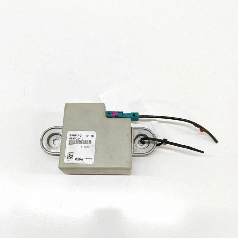 Antenas pastiprinātājs 6935024