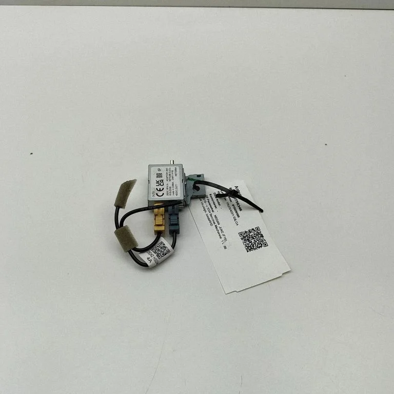 Wzmacniacz antenowy 282476PA1A