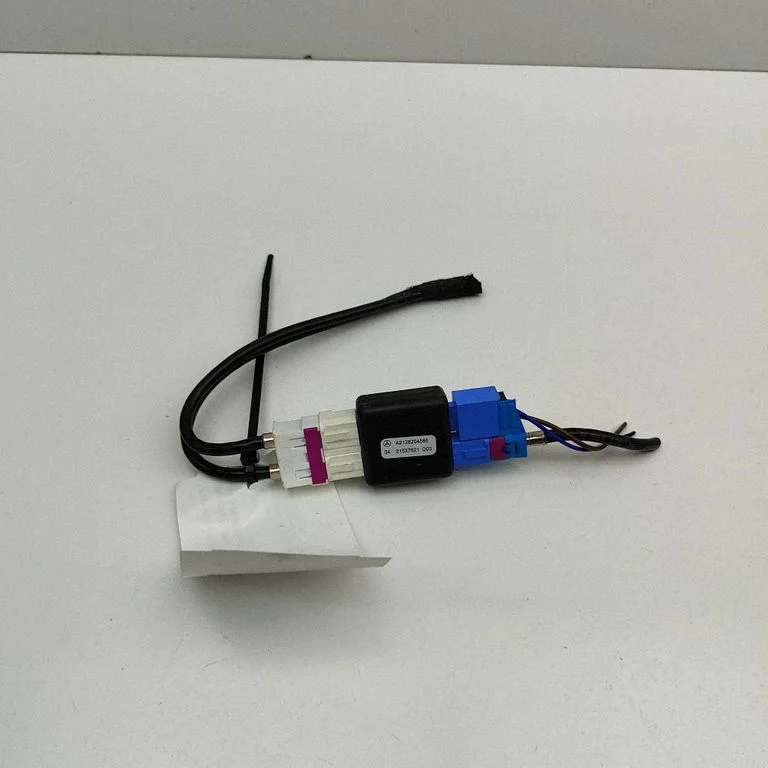 Antenas pastiprinātājs A2128204585