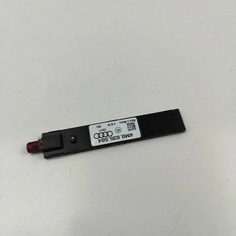 Antenas pastiprinātājs 4M0035504