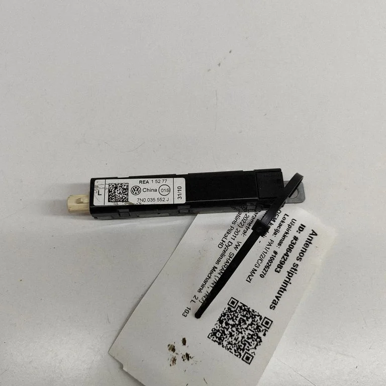 Antenni võimendi 7N0035552J