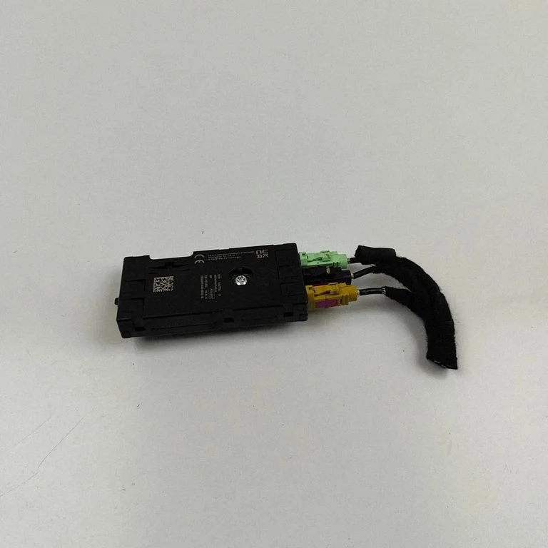 Antenas pastiprinātājs 5A67756