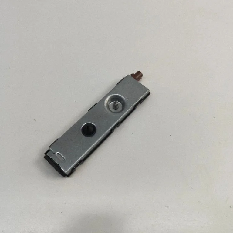 Antenas pastiprinātājs A2239053708