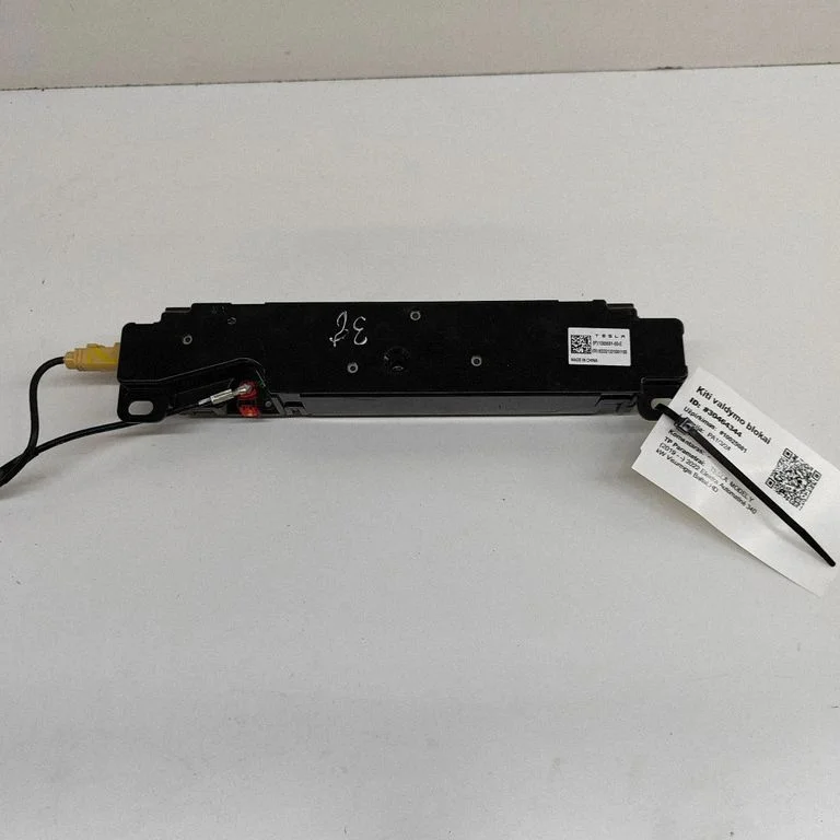 Antenni võimendi 158560100E