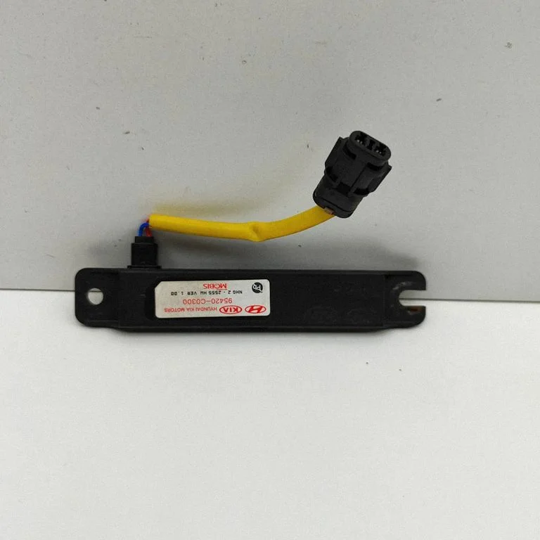 Antenas pastiprinātājs 95420C0300
