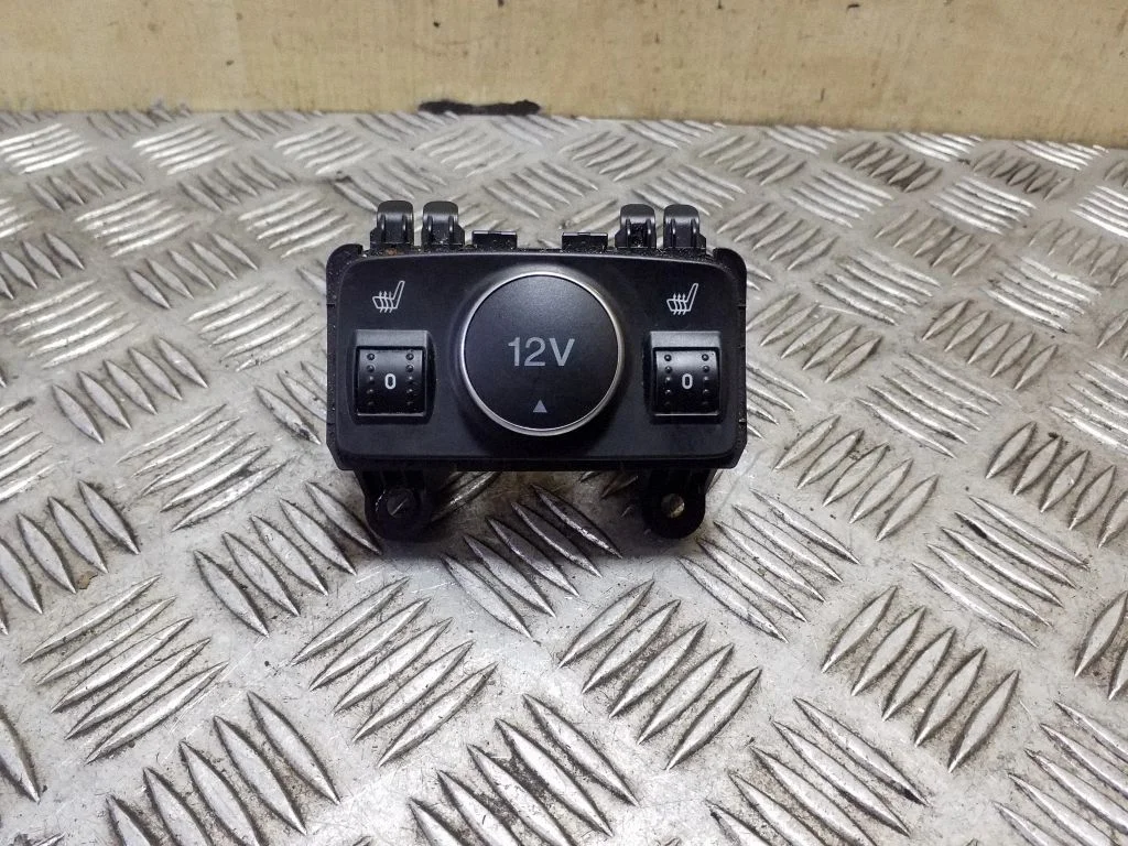 Istmesoojenduse lüliti CJ5T19K314BA