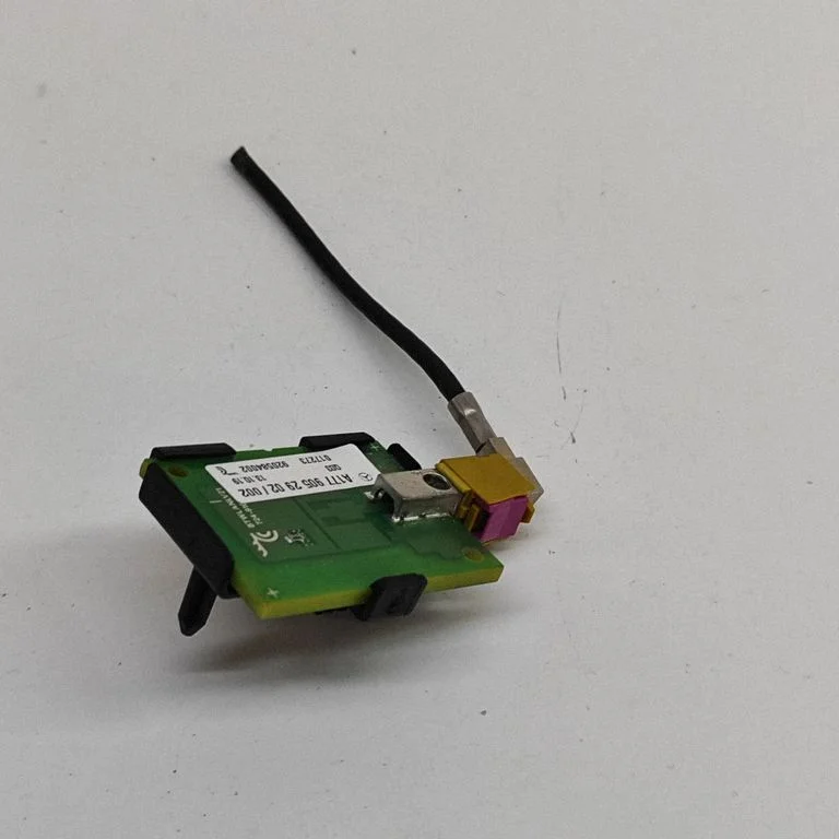 Antenas pastiprinātājs A1779052902