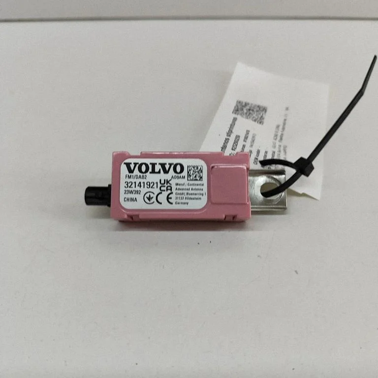 Antenas pastiprinātājs – Volvo XC60 (2017-)