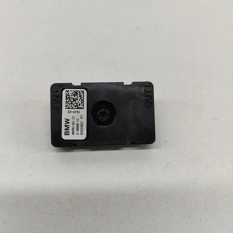 Antenas pastiprinātājs 9856130