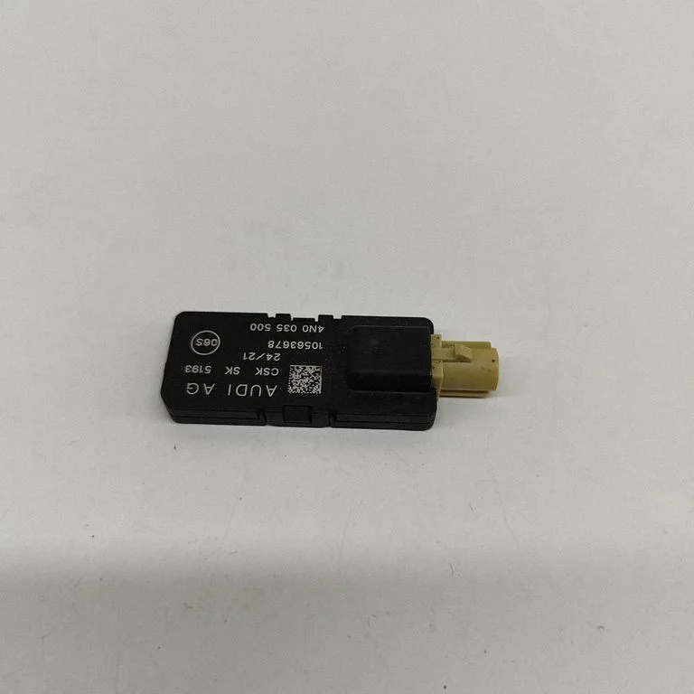 Antenas pastiprinātājs 4N0035500