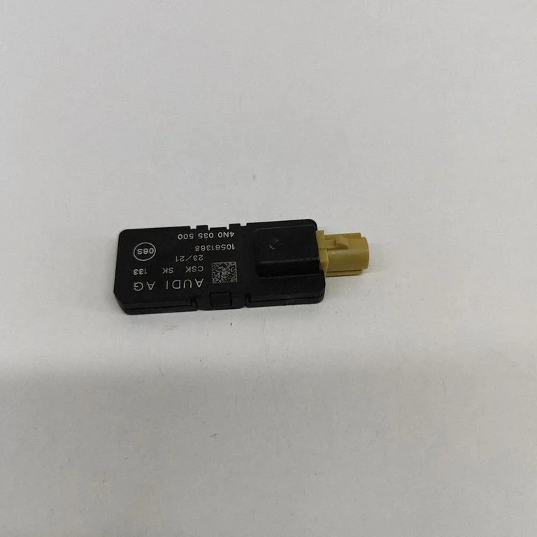 Antenas pastiprinātājs 4N0035500