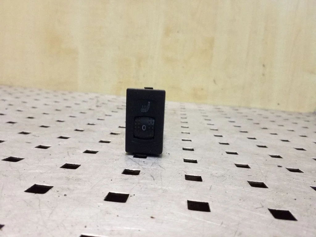 Seat heating switch 3B0963563C