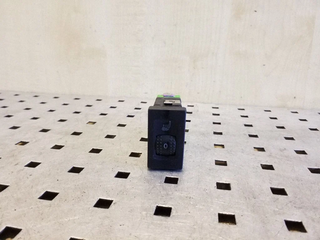 Seat heating switch 3B0963564C