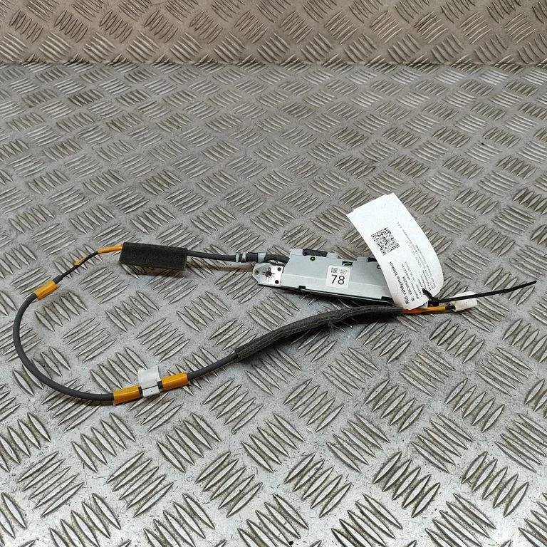 Antenas pastiprinātājs 863C030010