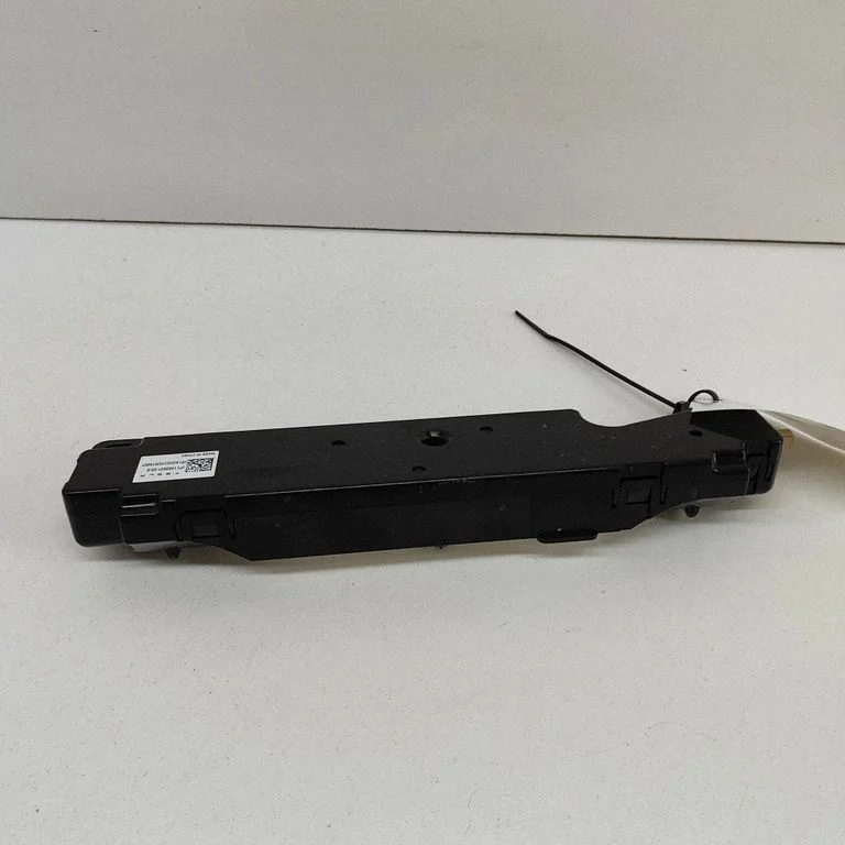 Antenas pastiprinātājs 158560100E