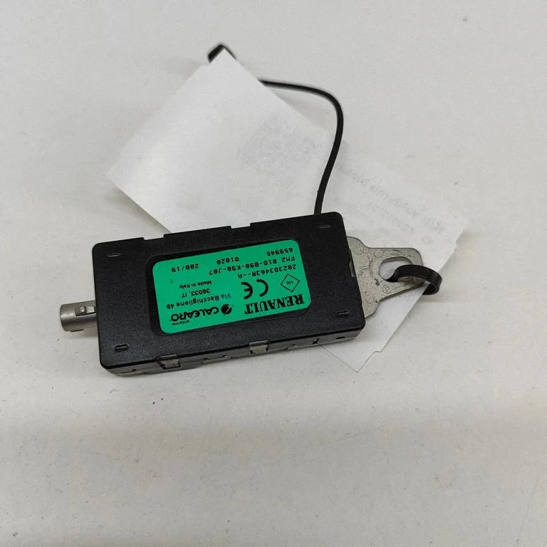 Antenni võimendi 282303463R