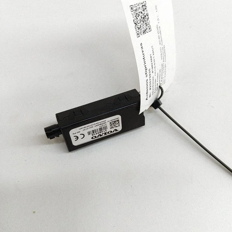 Antenas pastiprinātājs 31483418
