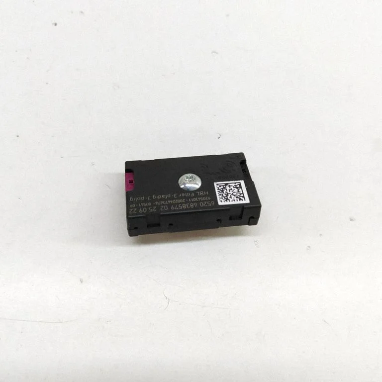 Aerial antenna amplifier – BMW 3 Series G20 G21 (2019-)