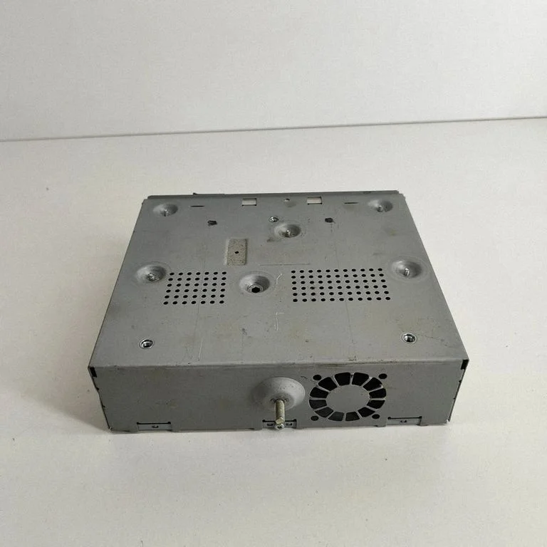 Antenas pastiprinātājs A2229015004