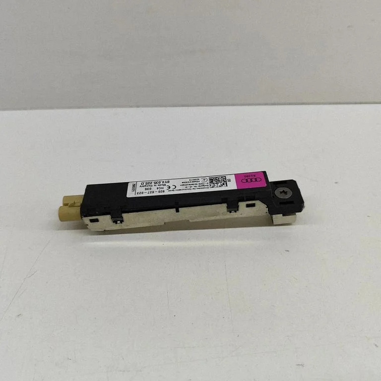 Aerial antenna amplifier 920627023 – Audi RS3 8Y (2021-)