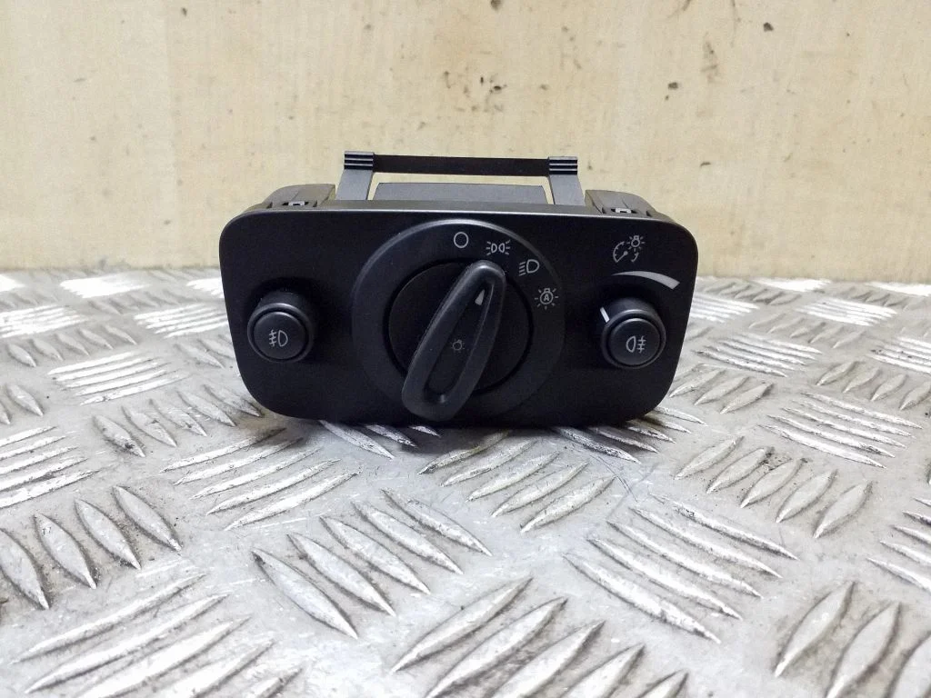Tulede lüliti AV6T13A024EC