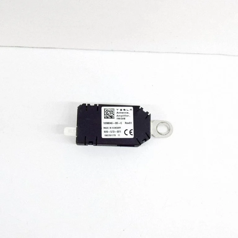 Aerial antenna amplifier 109804600C