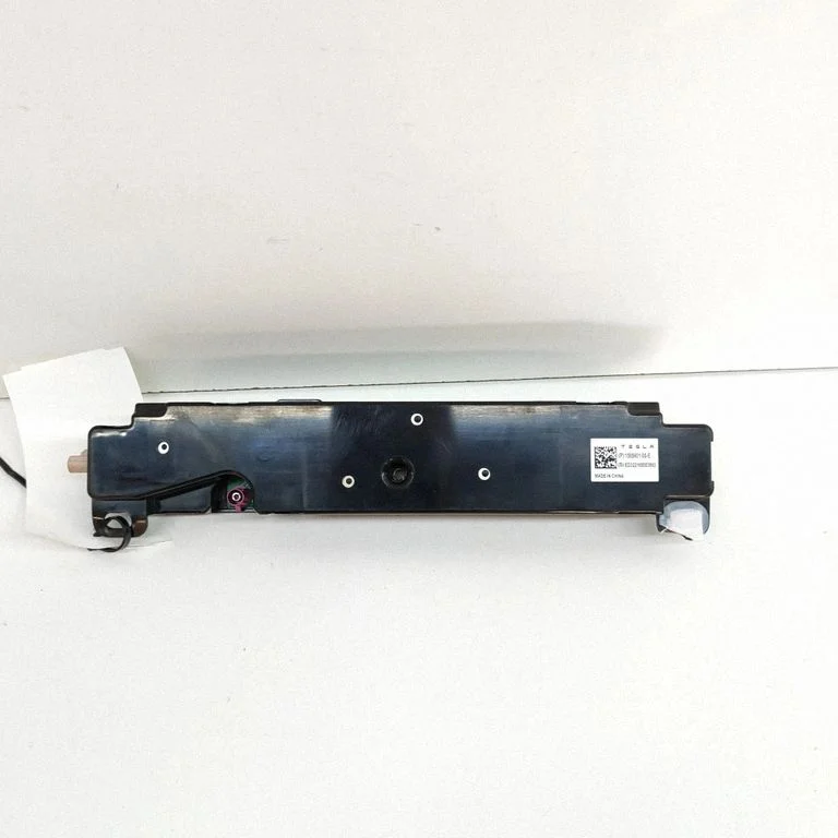 Antenas pastiprinātājs 158560100E