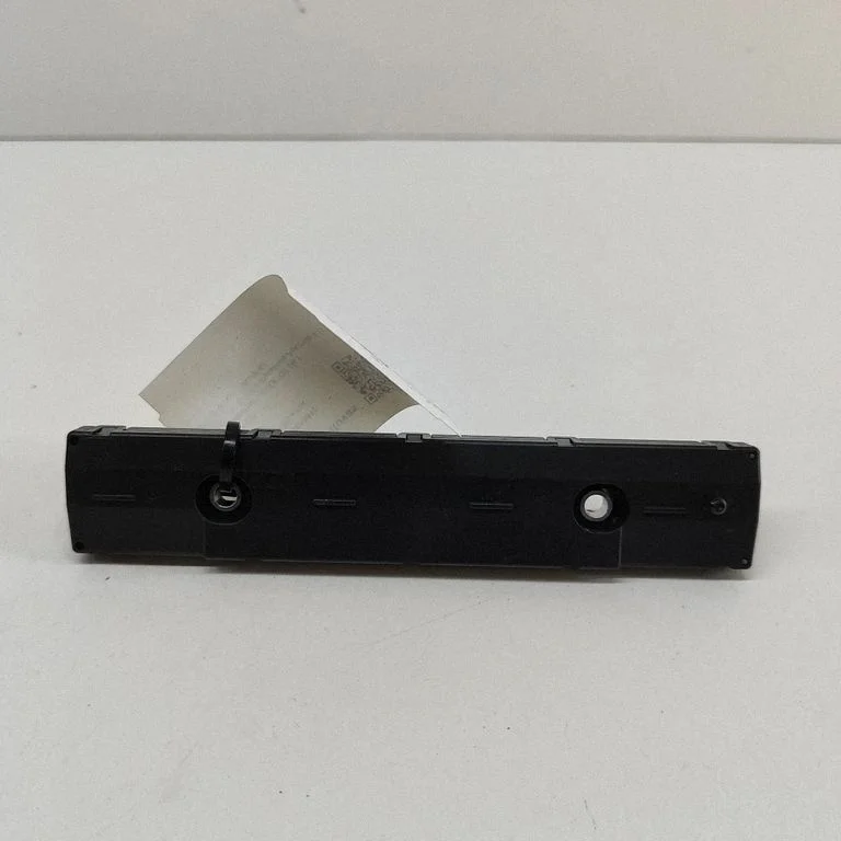 Antenni võimendi 4L0035225F