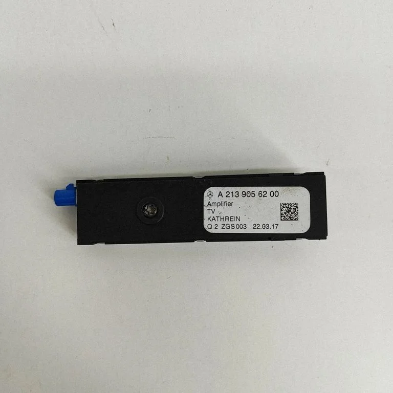 Antenas pastiprinātājs A2139056200
